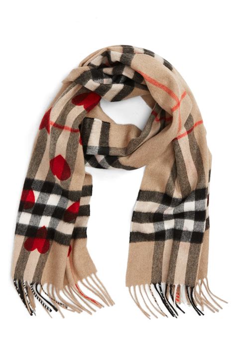 burberry heart scarf